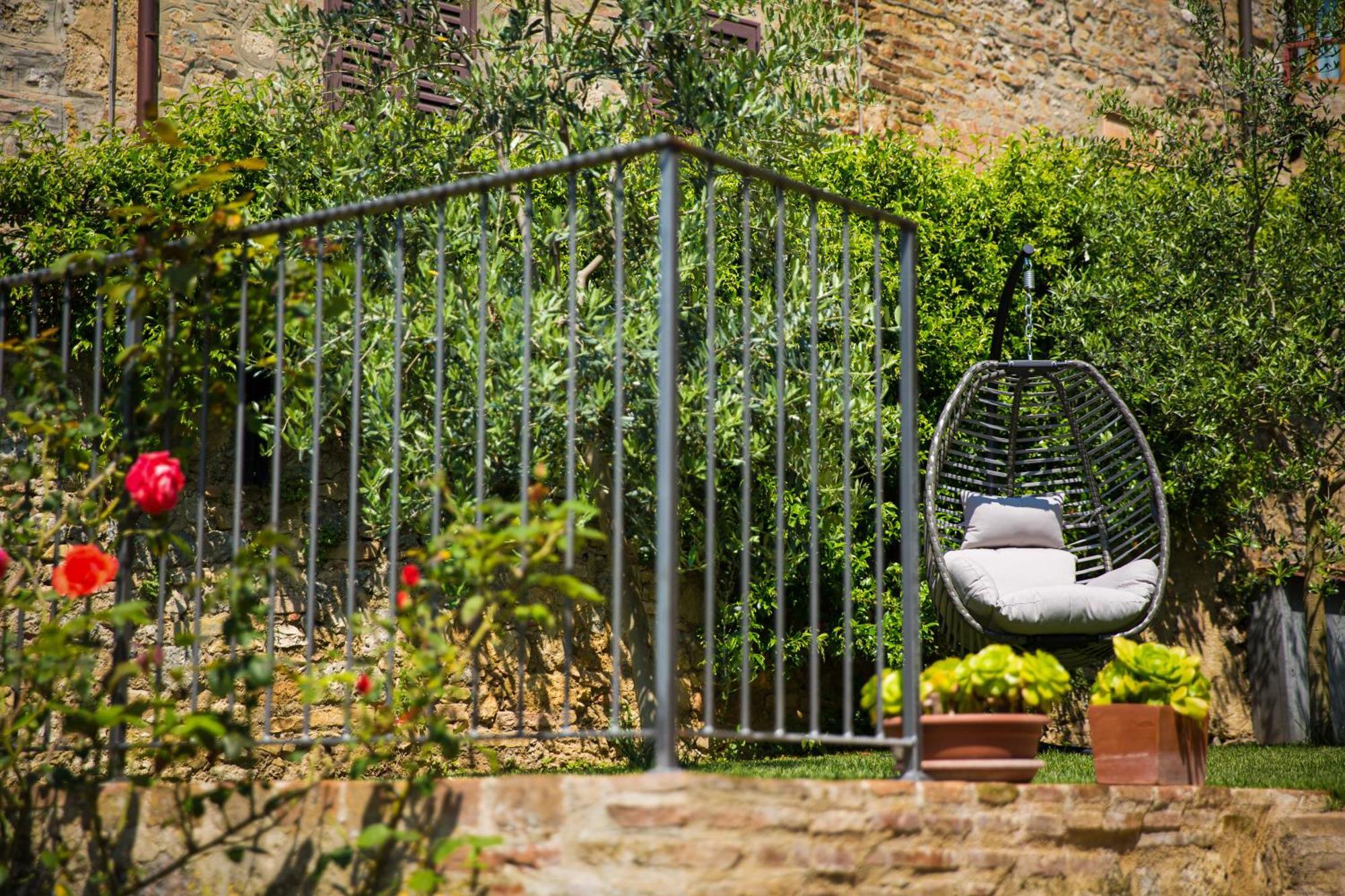 The Tower'S Garden Apartment San Gimignano Exterior foto